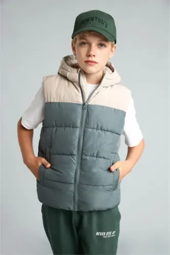 Resim Defacto  Erkek Çocuk Yelek F0297A8/GR314