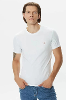 Resim Guess  Erkek  T-shirt M2YI24J1314-G011 Cn Ss Core Tee Str