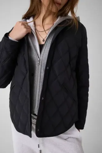 Resim Guess Kadın Ceket W6YL08W2693-JBLK