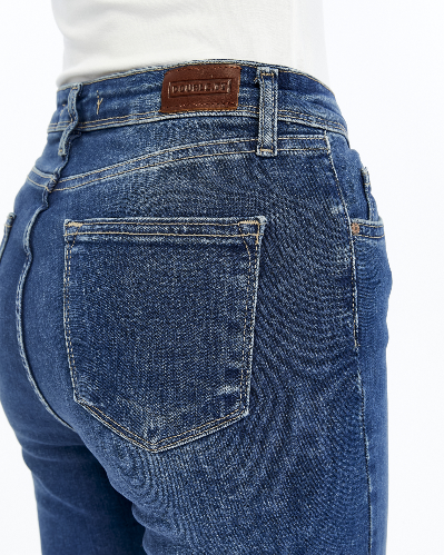 Resim Yenikoza Kadın Jean