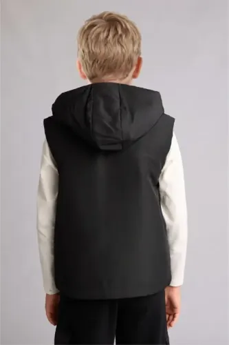 Resim Defacto  Erkek Çocuk Yelek G9807A8/BK27