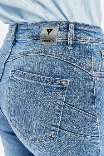 Resim Yenikoza Kadın Jean