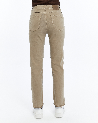 Resim Yenikoza Kadın Jean