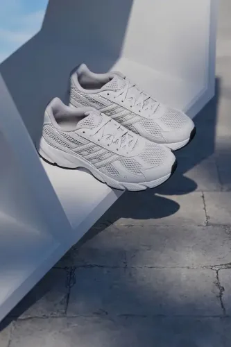 Resim Adidas TECHNOCHAOS 2000 Kadın Spor Ayakkabı KI4225