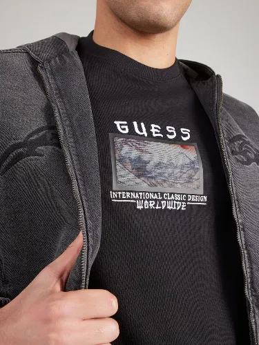 Resim Guess  Erkek  T-shirt M6GI14K2996-JBLK Cn Ss Japan Small Landscape Em