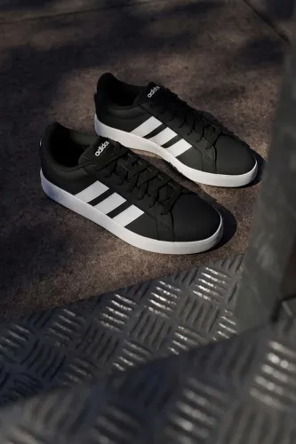 Resim Adidas GRAND COURT BASE 3.0 Erkek Spor Ayakkabı HQ0082