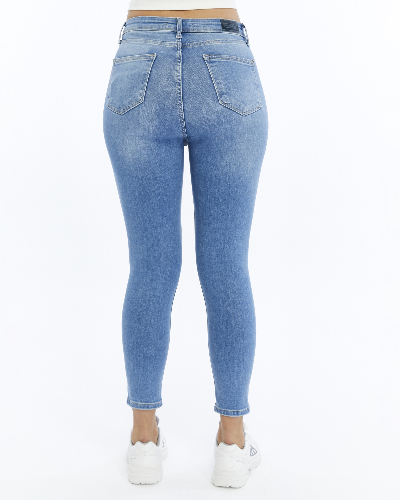 Resim Yenikoza Kadın Jean