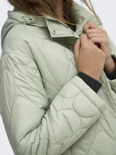 Resim Only Onltahıa Lw Heart Hood Jacket Cc Otw Kadın Mont 15373691