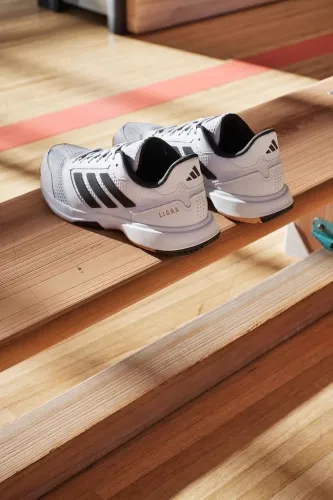 Resim Adidas Ligra 8 M Erkek Spor Ayakkabı JI1505