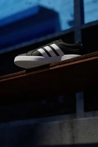 Resim Adidas GRAND COURT BASE 3.0 Erkek Spor Ayakkabı HQ0082