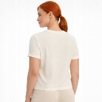 Resim Guess Athleisure  Kadın  T-shirt V6GI06K2967-G012 Febe Ss Cn T-Shırt