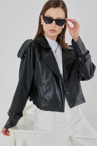 Resim Yenikoza Kadın Deri Mont ve Ceket