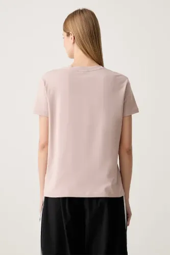 Resim V6YI17K4319-G6I4 Gues Kadın T-shirt