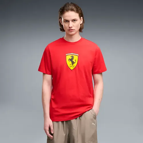 Resim Puma Ferrari Colored Shield Tee Erkek T-Shirt 637003-02