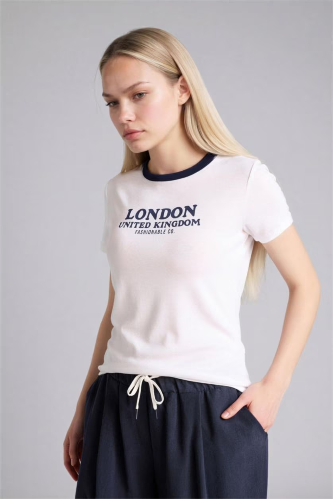 Resim Defacto Kadın T-shirt H1401AX/WT34