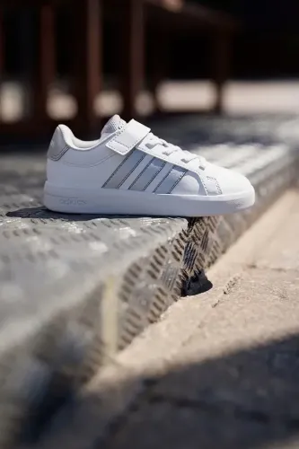 Resim Adidas GRAND COURT 3.0 EL C Unisex Spor Ayakkabı JP9368