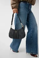 Resim Guess Handbag  Kadın  Çanta HWSS9672180-CLO Noelle Iı Top Zıp Shoulder Bag