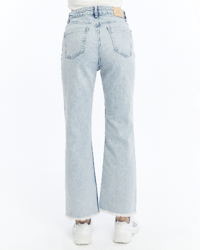 Resim Yenikoza Kadın Jean