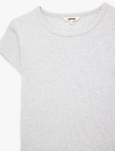 Resim Koton Kadın T-shirt 6SAK60002EK