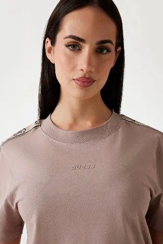 Resim V3RI08I3Z14-G4Q9 Brıtney Crop Tee Gues Kadın T-shirt