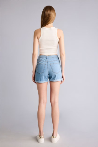 Resim Defacto Kadın Penye Şort A1959AX/NM39