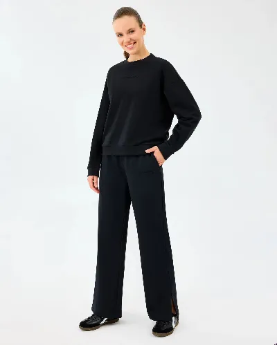 Resim Skechers W Essential Crewneck Kadın Sweat S2610011-3817