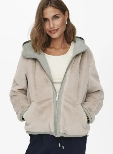 Resim Only Onldahlıa Rev. Fur Jacket Otw Cs Kadın Mont 15208777