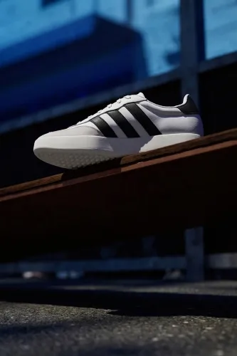 Resim Adidas BARREDA Erkek Spor Ayakkabı JI2306
