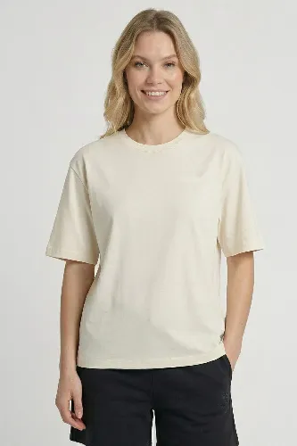 Resim Hummel Hmlrevender  S/S  Kadın T-Shirt 912330-9157