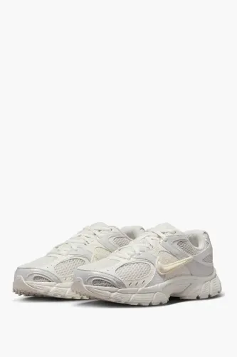 Resim Nike V5 Rnr Kadın Spor Ayakkabı Iq0276-030