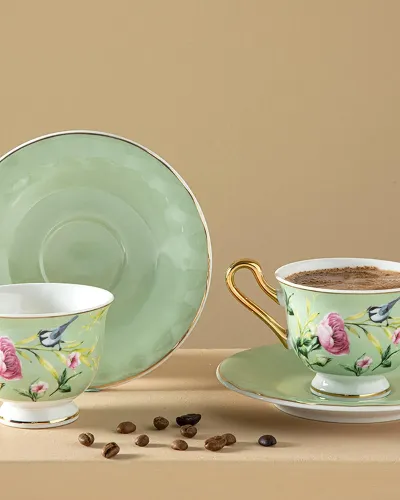 Resim English Home  Yemek Takımı