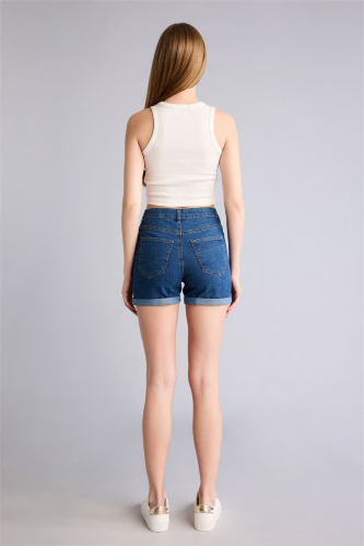 Resim Defacto Kadın Penye Şort A1959AX/NM28