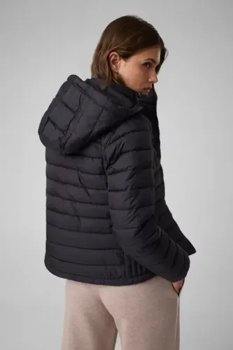 Resim W6YL09W2799-JBLK Gues Kadın Mont
