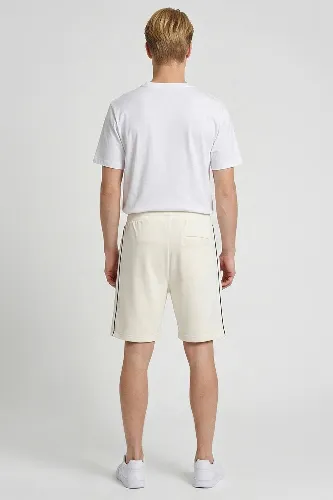 Resim Hummel Hmltern Shorts  Erkek Şort 932466-9157