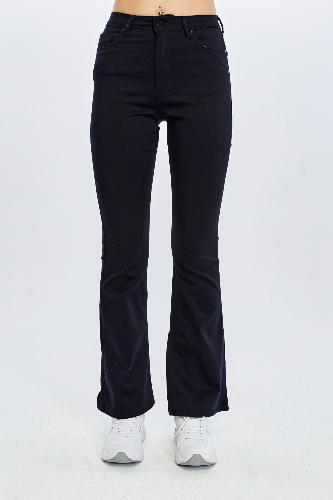 Resim Yenikoza Kadın Jean