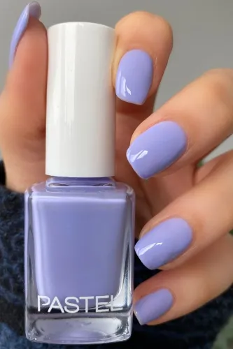 Resim Pastel Kadın Oje