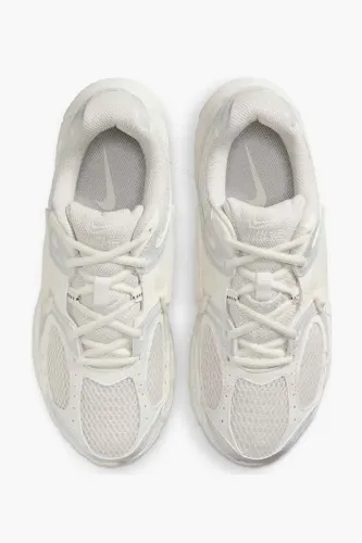 Resim Nike V5 Rnr Kadın Spor Ayakkabı Iq0276-030