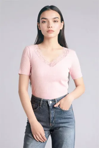 Resim Defacto Kadın T-shirt G9665AX/PN453