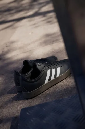 Resim Adidas VL COURT BASE Erkek Spor Ayakkabı ID3712