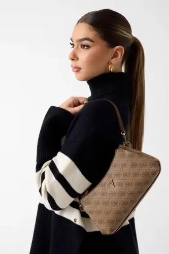 Resim Guess Handbag  Kadın  Çanta HWBG9672730-LGW Noelle Iı 3 Comp Shldr Xbody