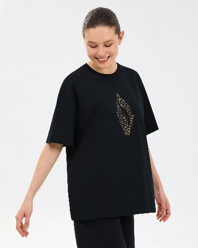 Resim Skechers  W Oversize Fit Graphic Kadın T-shirt S2610050-3817
