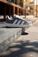 Resim Adidas GRAND COURT ALPHA 00s Erkek Spor Ayakkabı JR0542