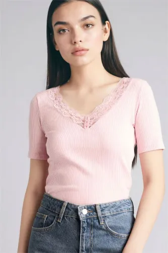 Resim Defacto Kadın T-shirt G9665AX/PN453