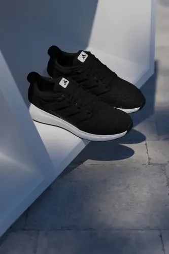 Resim Adidas ULTIMASHOW 2.0 Erkek Spor Ayakkabı IE8900