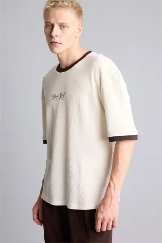 Resim Defacto Erkek T-shirt H7483AX/ER105