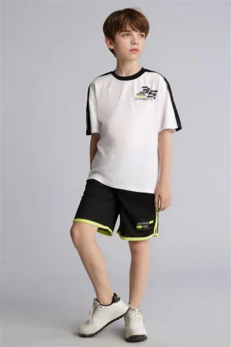 Resim Defacto Erkek Çocuk T-shirt H2687A8/WT34