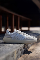 Resim Adidas Barreda Decode Kadın Spor Ayakkabı JI2321