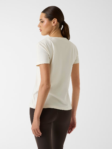 Resim Guess Athleisure  Kadın  T-shirt V3BI11J1314-G9L9 Brıana Ss T-Shırt