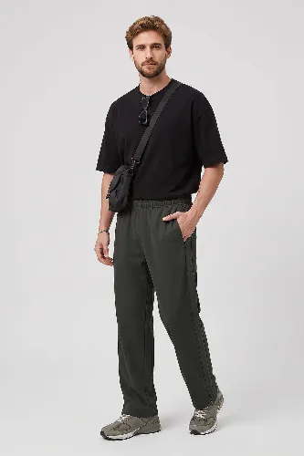 Resim T19Er-82196 Düz Paça Erkek Eşofman Alt