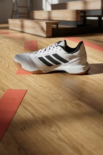 Resim Adidas Ligra 8 M Erkek Spor Ayakkabı JI1505